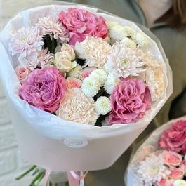 Букет с пионовидными розами