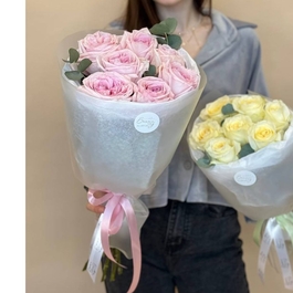 Пионовидные розы